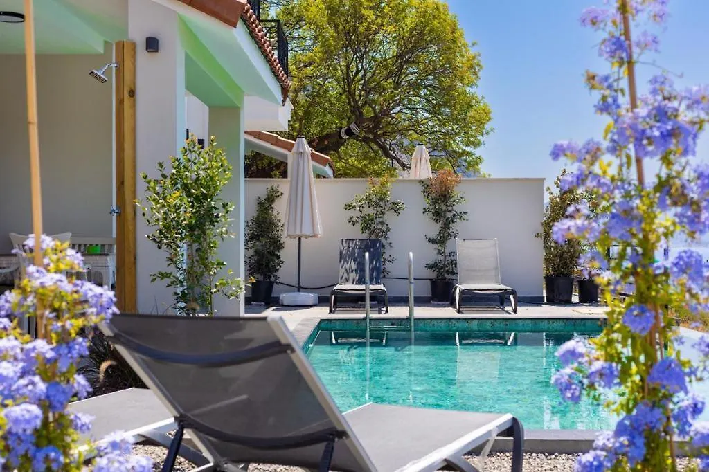 Villa Yasemin Marmaris Soeguet'De Oezel Havuzlu Villa